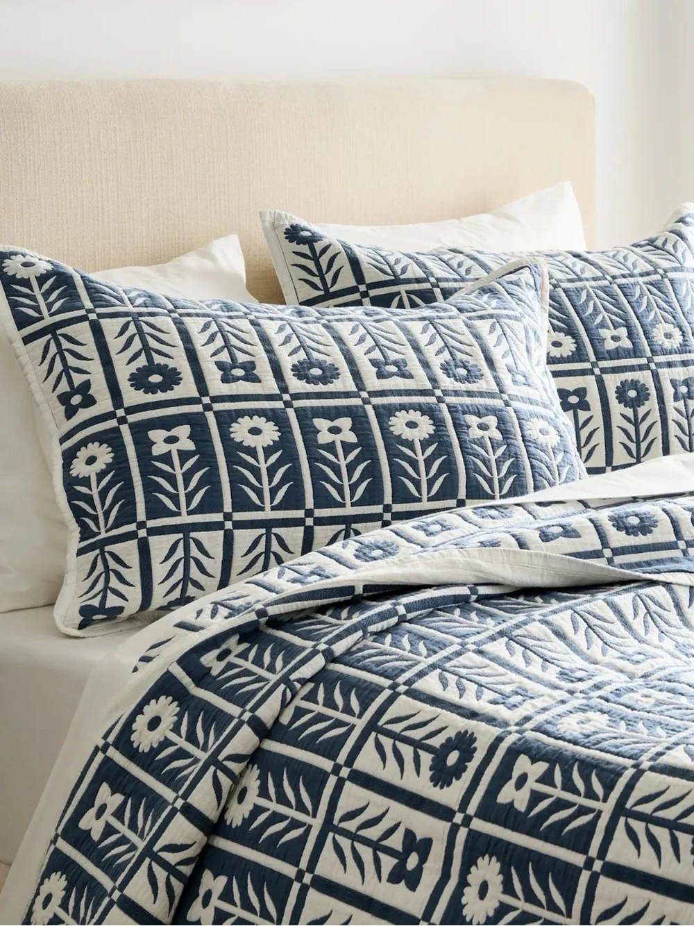 Glacier Blue Organic Cotton Jacquard Floral Sham Set - Retail $70